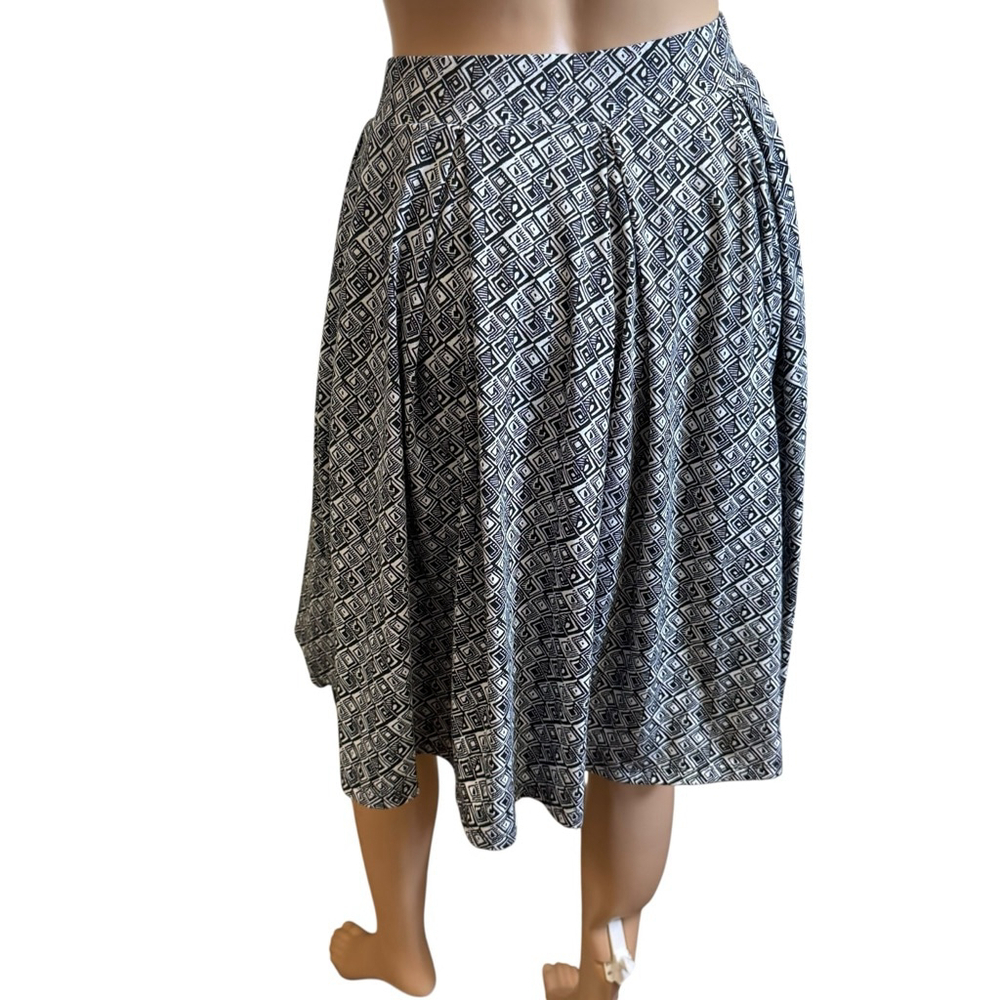 Women's LuLaRoe Skirt XS Black White